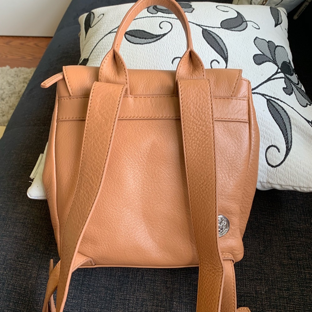 Vince camuto Backpack Tan - Picture 3 of 10